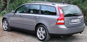 VOLVO V 50